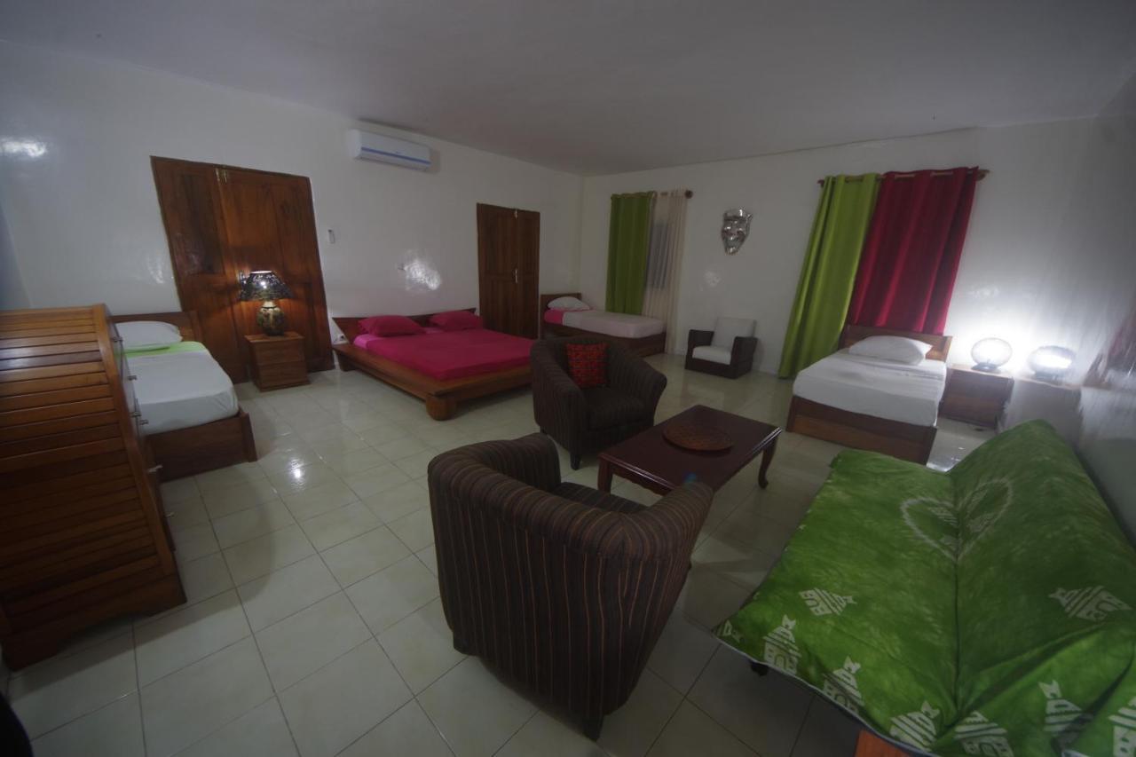 Villa Ty Milyn Mazela Sa ดาการ์ ภายนอก รูปภาพ