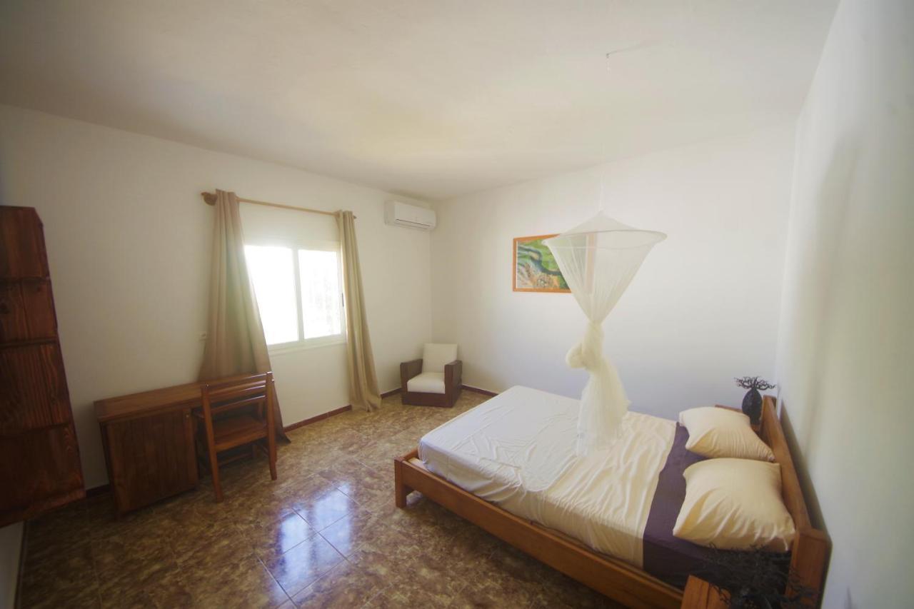 Villa Ty Milyn Mazela Sa ดาการ์ ภายนอก รูปภาพ