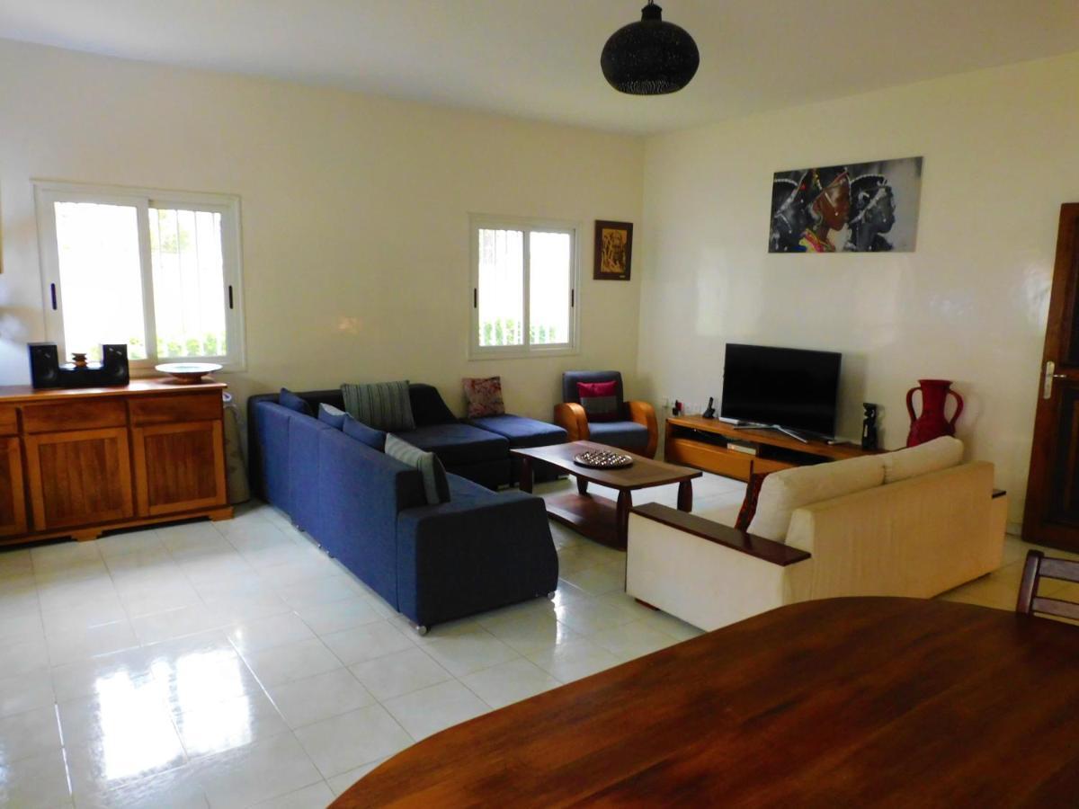 Villa Ty Milyn Mazela Sa ดาการ์ ภายนอก รูปภาพ
