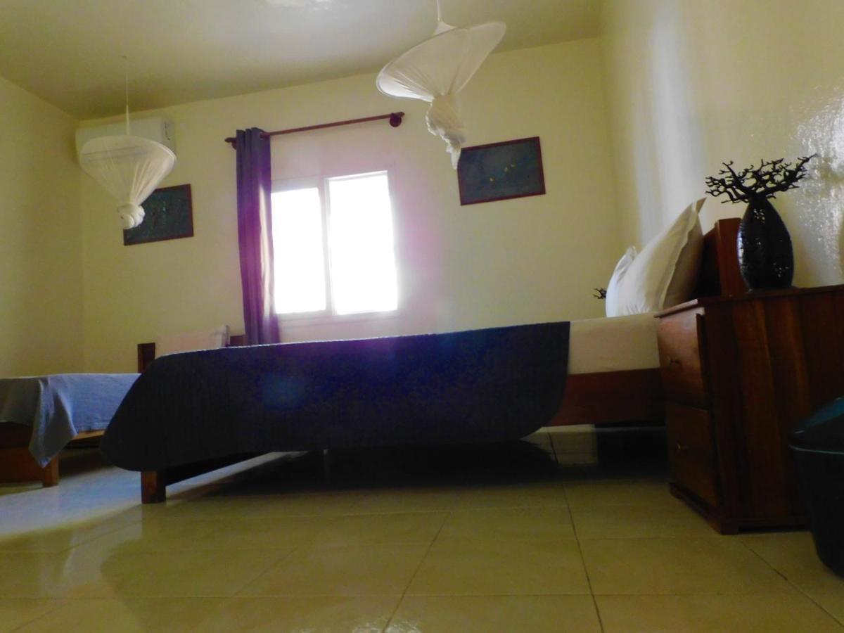 Villa Ty Milyn Mazela Sa ดาการ์ ภายนอก รูปภาพ